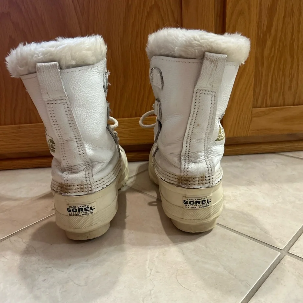 Sorel Vintage‎ Women’s White Leather Manitou Winter Boots